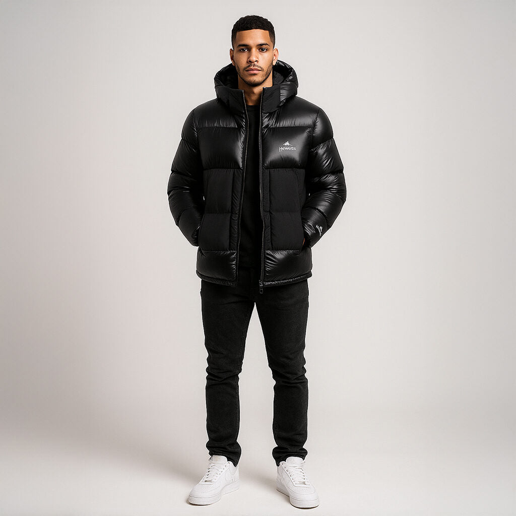 pinto_0000_20250812_2018_Black Jacket Focus_remix_01k2fqyr94fp995hrrd88j5hta