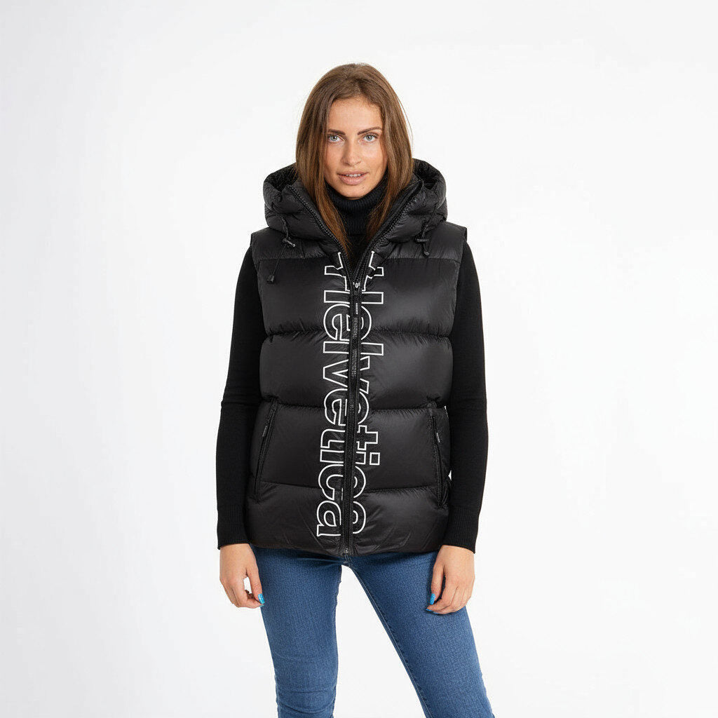 undefined_je_veux_que_cet_femm (1)